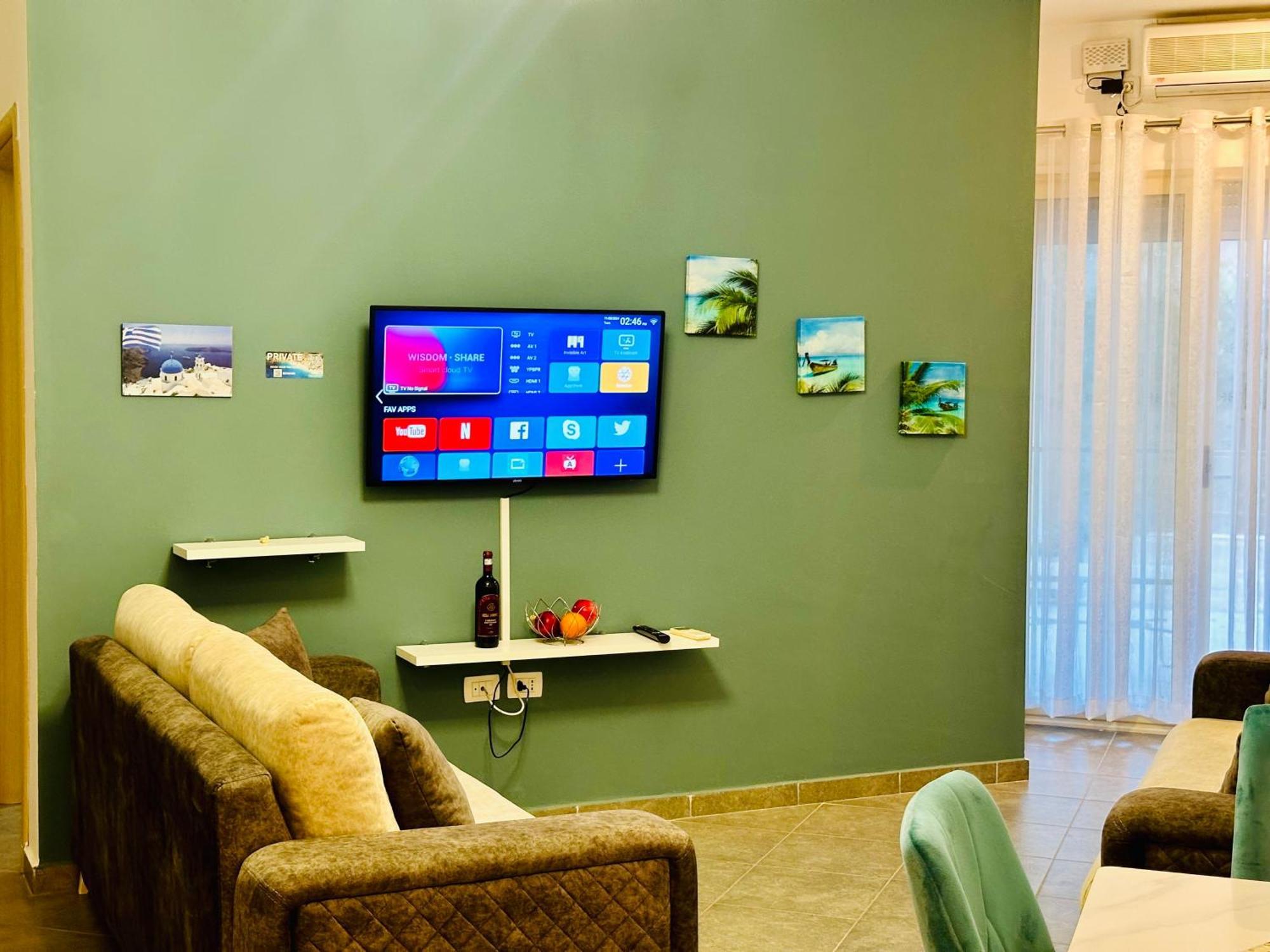 Jico Travel - Erjon Apartments Vlore Room photo