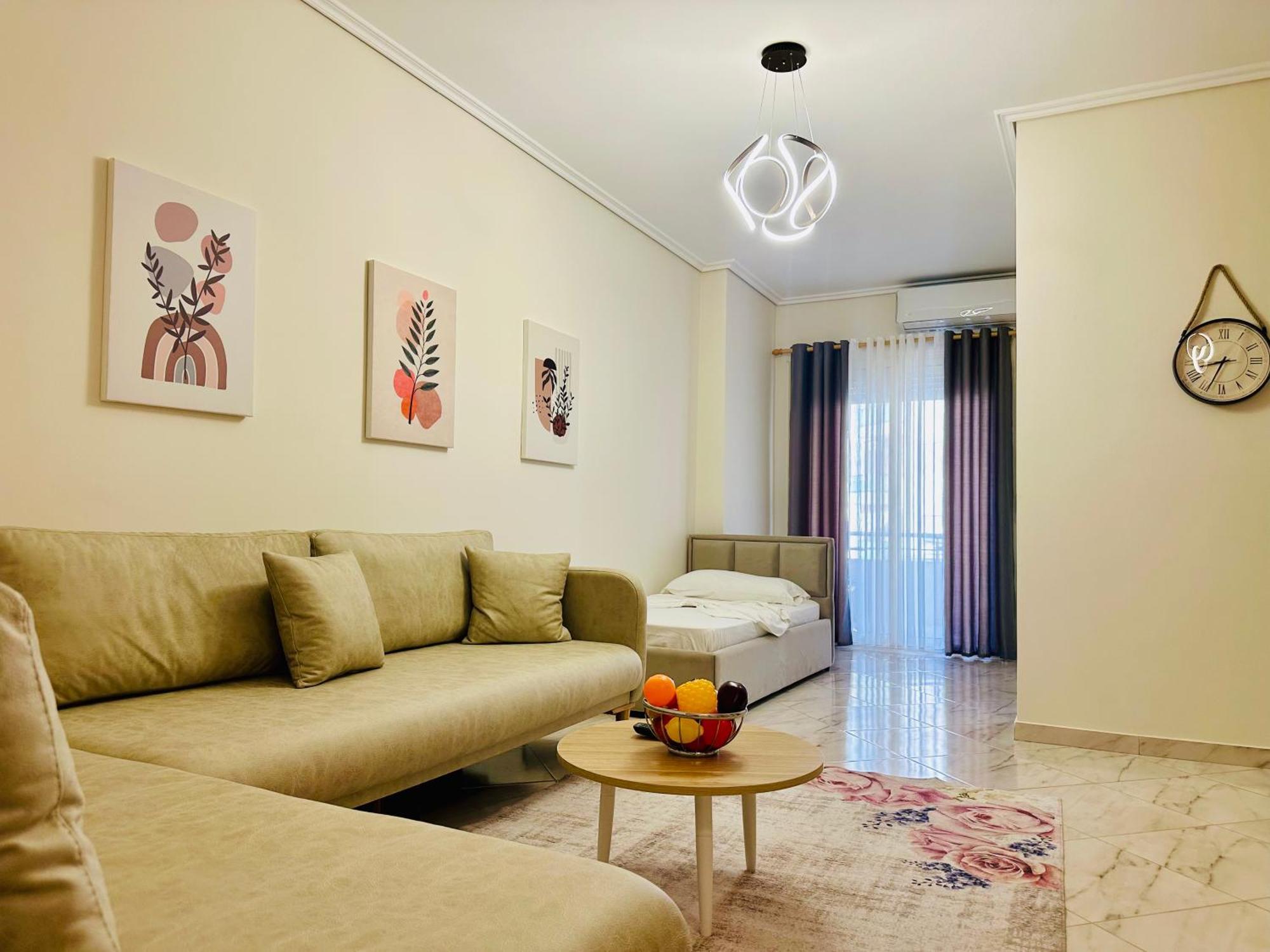 Jico Travel - Erjon Apartments Vlore Room photo